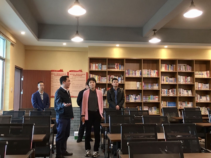 实地查看大布镇委党校.jpg