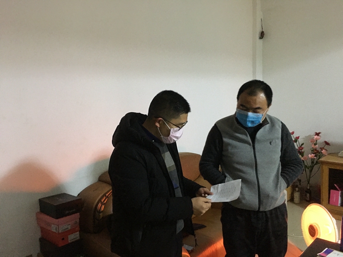 给企业负责人宣讲隔离政策.jpg