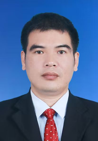 邓晓羚